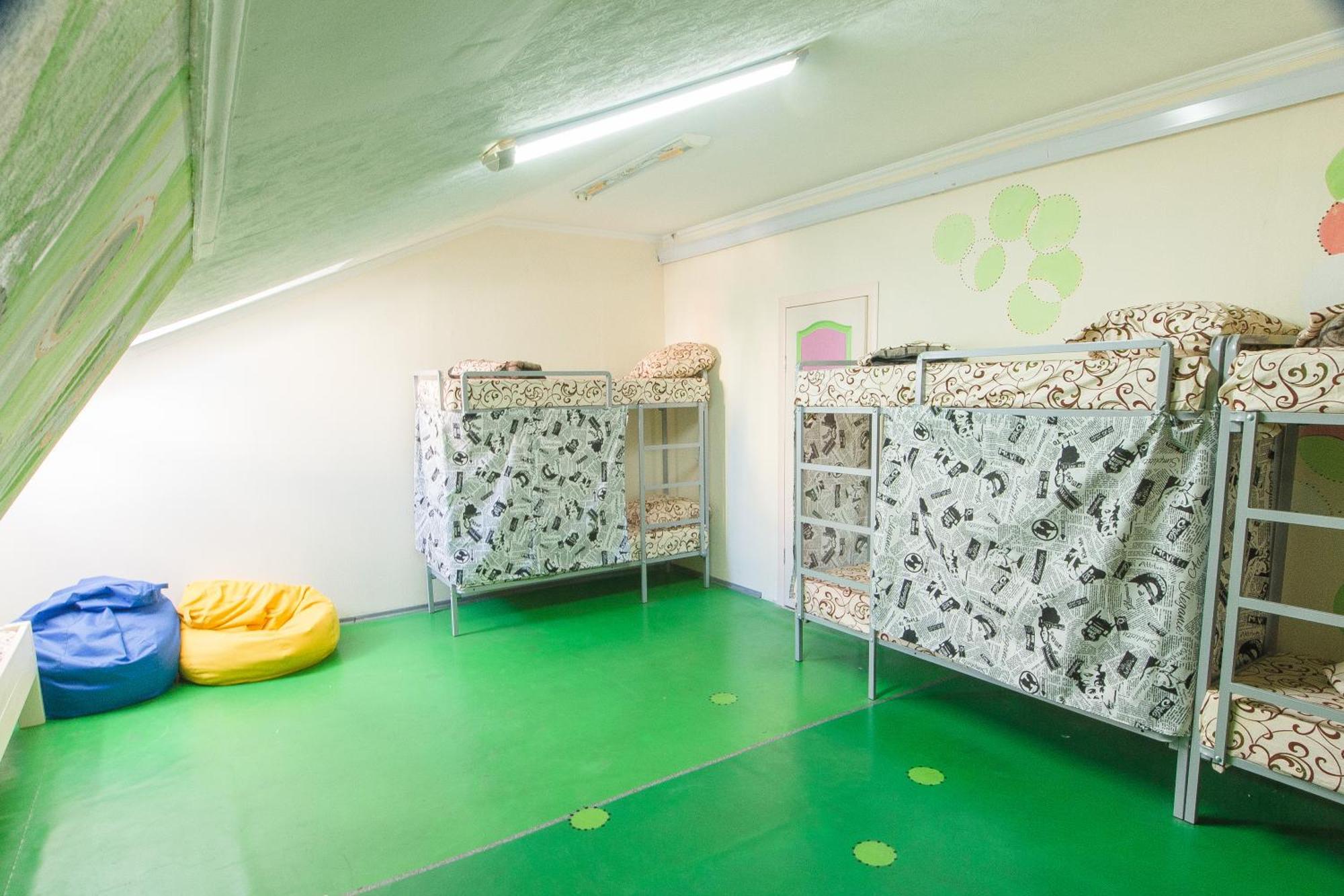 Lucky Hostel На Крещатике Kyiv Exterior photo
