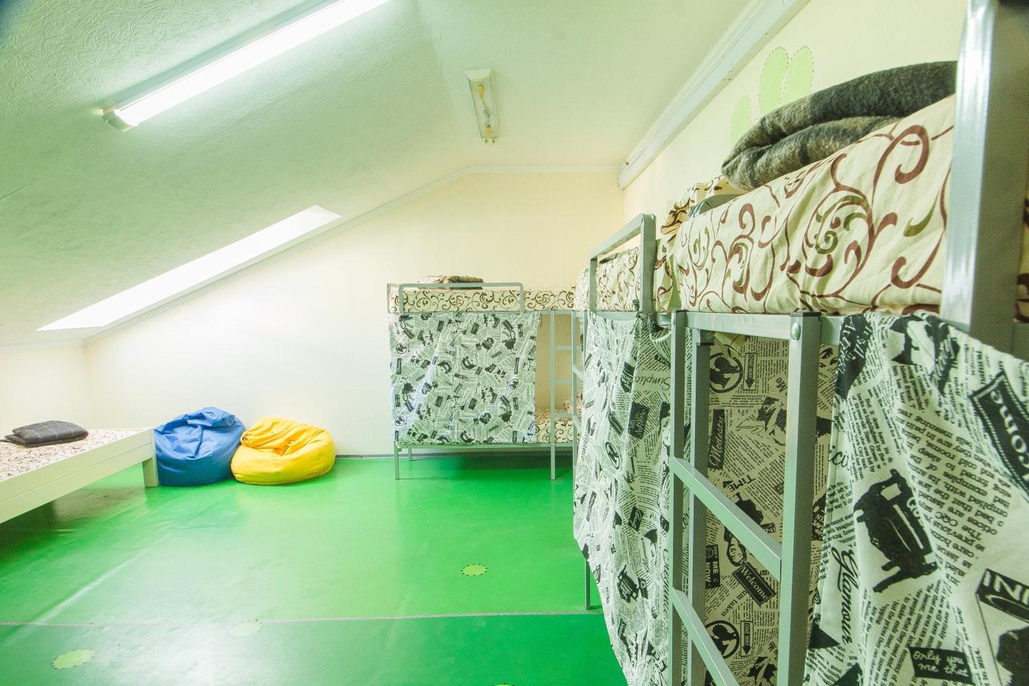 Lucky Hostel На Крещатике Kyiv Exterior photo